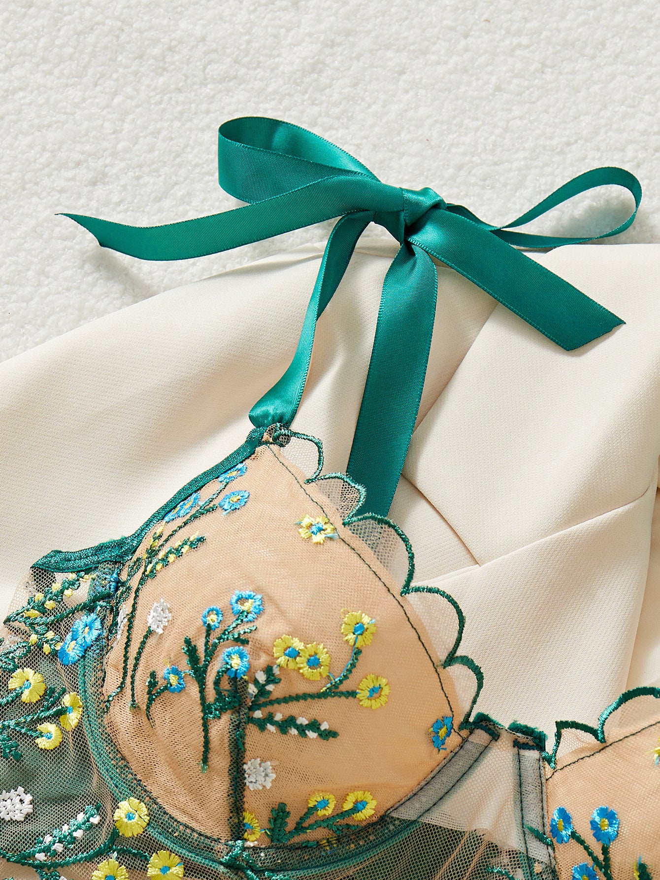 New French Style Embroidery Sheer Mesh Sexy Lingerie Set