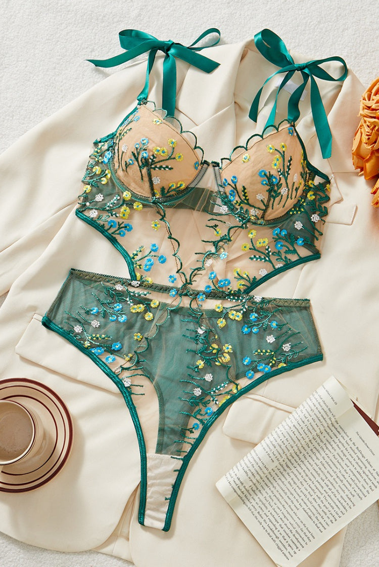 New French Style Embroidery Sheer Mesh Sexy Lingerie Set